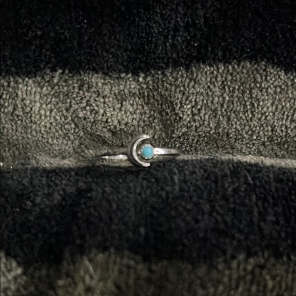 Jewelry - Silver Crescent Moon Ring with Turquoise Stone